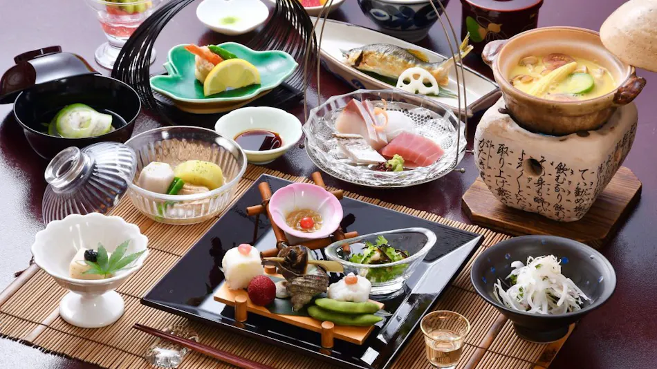 Kawaizuen Isuzu Hotel