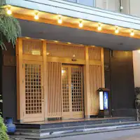 川堰苑いすゞホテル 外観