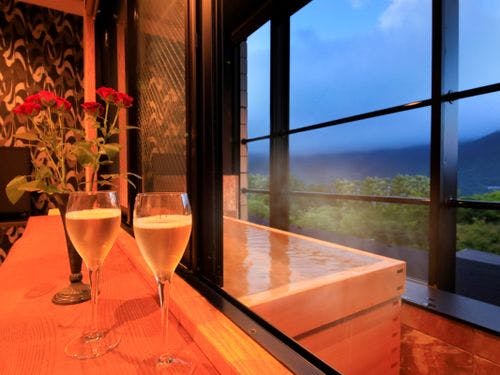 【露天風呂付パノラマツイン】