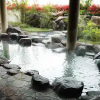 น้ำพุร้อนธรรมชาติที่มีคุณสมบัติอ่อนโยนต่อผิว.