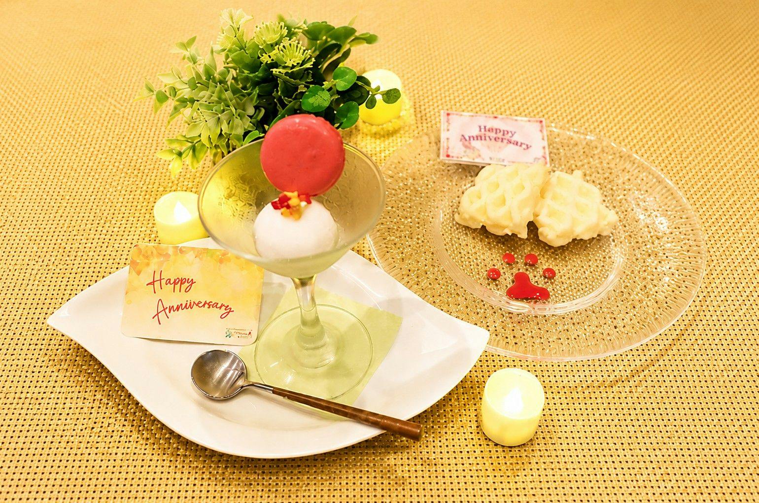 【記念日】お祝いデザート付　1泊2食＆ご夕食時飲み放題　貸切風呂・グルーミング・お夜食など無料満載