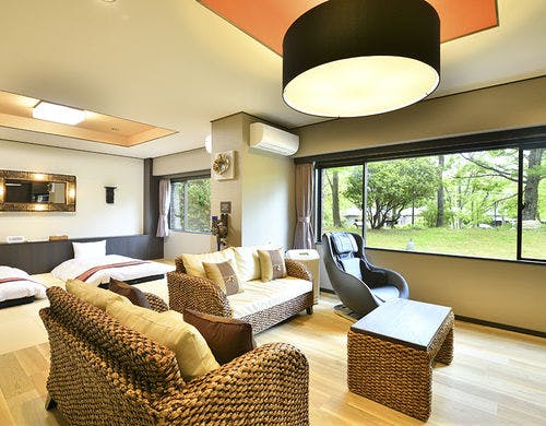 別館１階スタイリッシュ和モダン