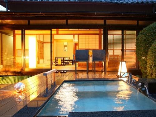 【こうづ】二間続きのゆとりある空間