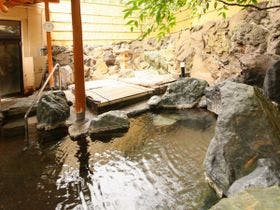 伊東緑涌