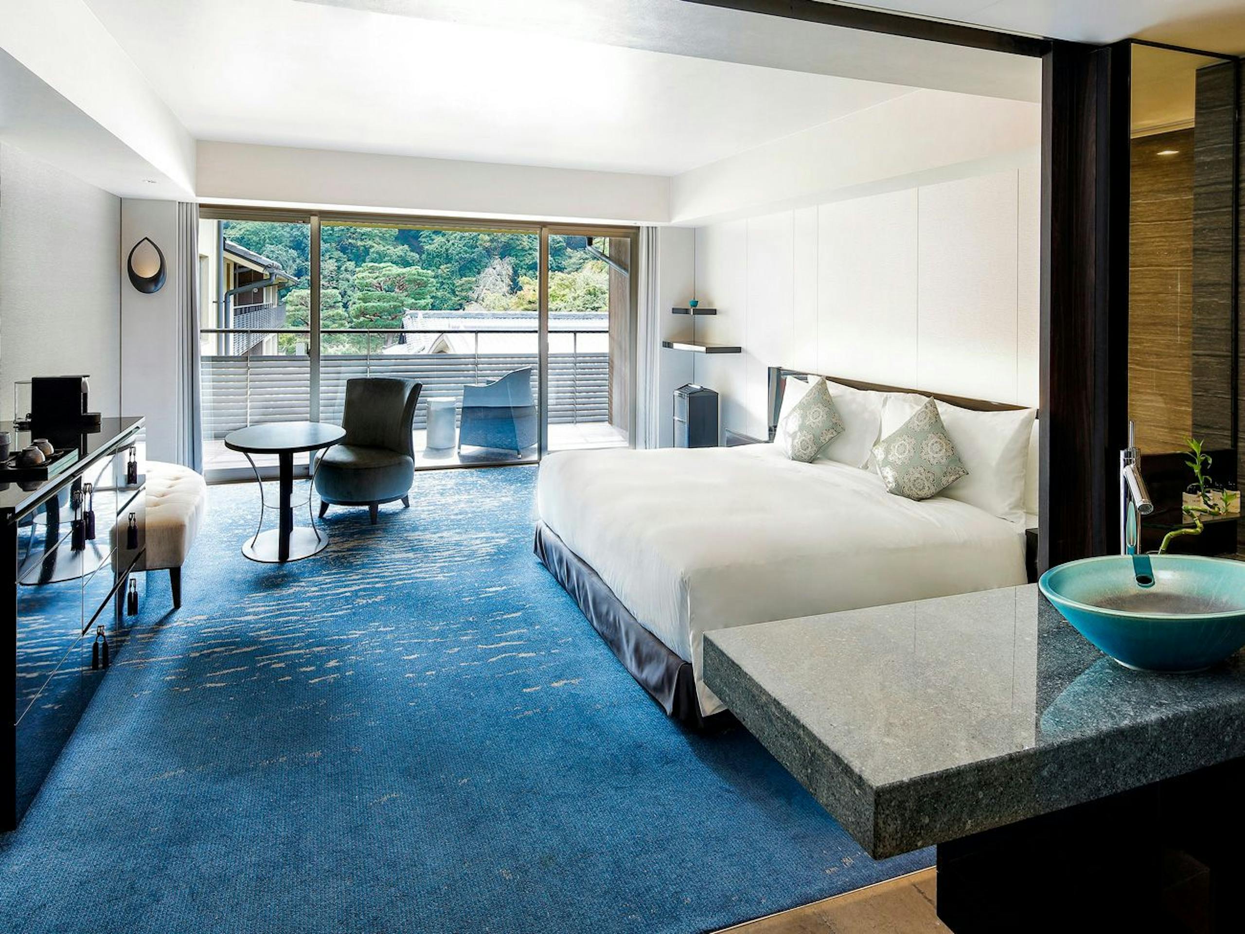 画像に alt 属性が指定されていません。ファイル名: 12193057.jpg