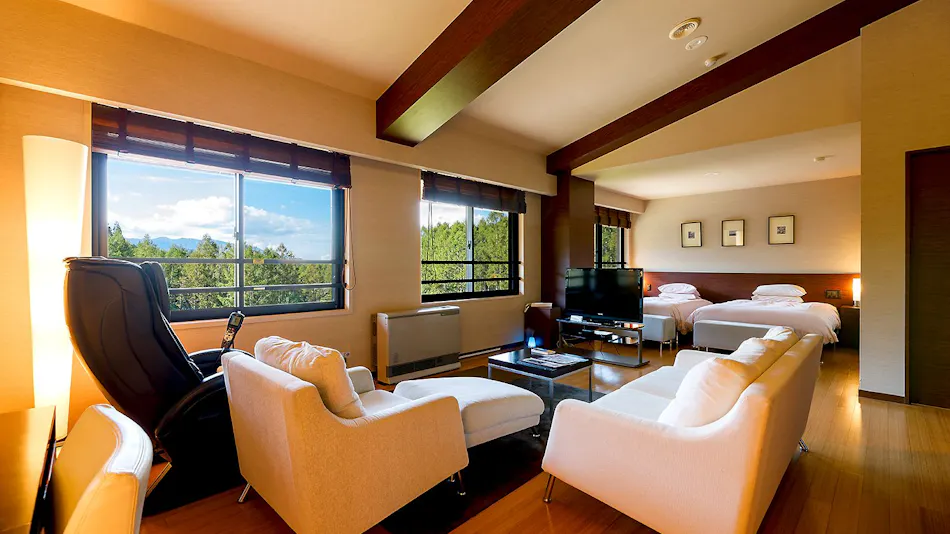 Jikagen-sen 100% Kakenagashi Takayama Ryujin Onsen Ryu Resort & Spa