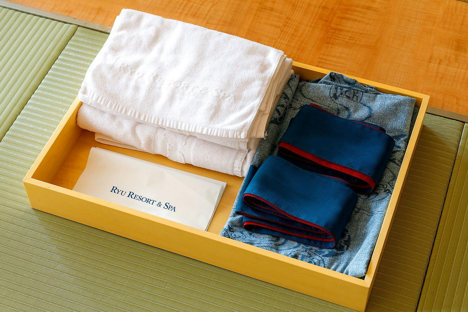 【Fasilitas Kamar】