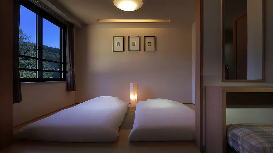 Jikagen-sen 100% Kakenagashi Takayama Ryujin Onsen Ryu Resort & Spa