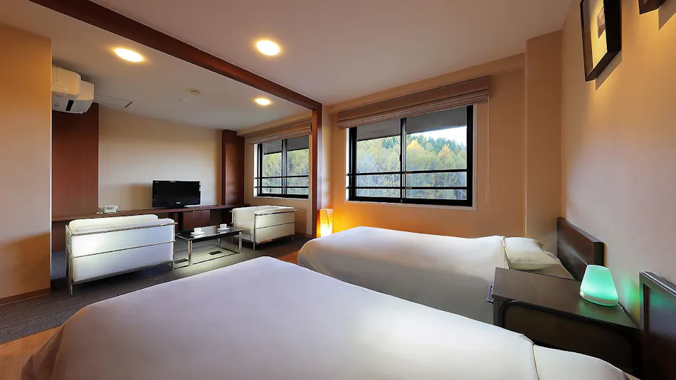 Jikagen-sen 100% Kakenagashi Takayama Ryujin Onsen Ryu Resort & Spa