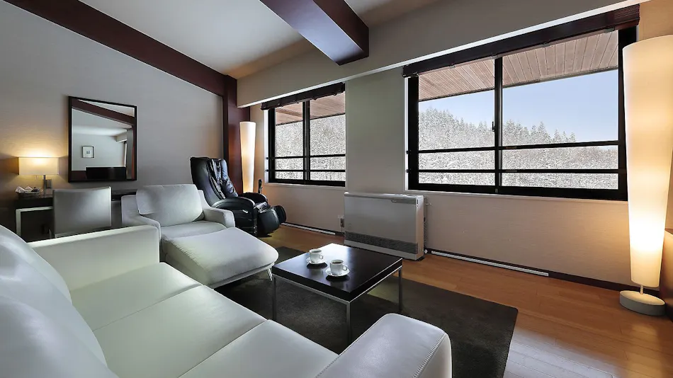 Jikagen-sen 100% Kakenagashi Takayama Ryujin Onsen Ryu Resort & Spa