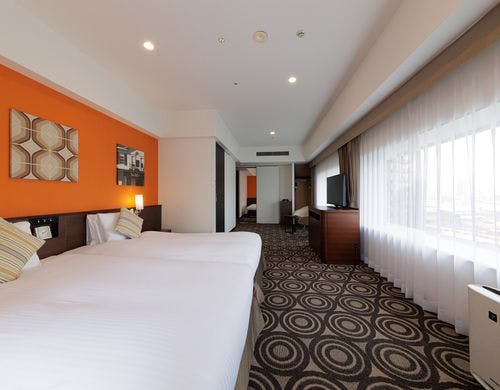 スーペリアコネクティングルーム24.10～