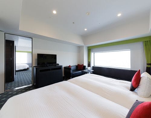 バスルームは洗い場付きで広々♪