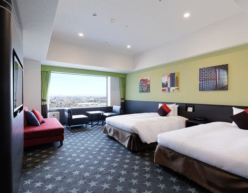 バスルームは洗い場付きで広々♪