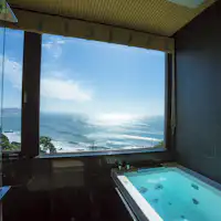 อ่างอาบน้ำวิวใหม่ที่ปรับปรุงใหม่ในเดือนเมษายน 2019