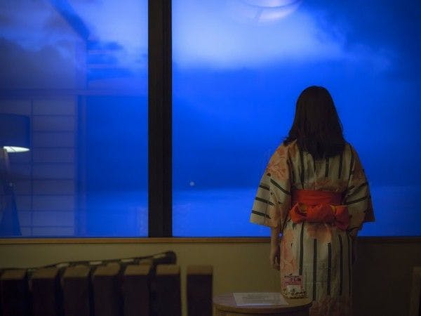 １日８組限定　～間人蟹と地魚料理～　大人の絶景隠れ宿　寿海亭