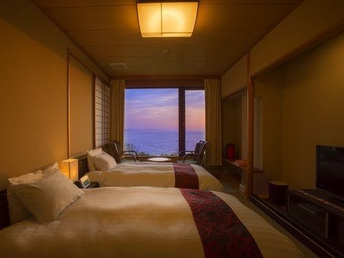 【潮亭】ツインベッド客室で旅時間を堪能