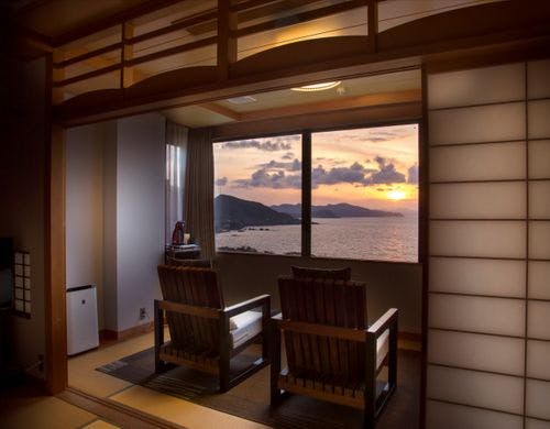 【最上階特別室「天海」】最上階・特別室