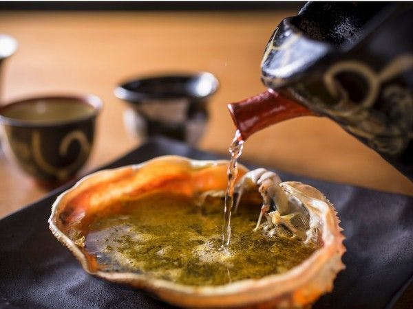 １日８組限定　～間人蟹と地魚料理～　大人の絶景隠れ宿　寿海亭