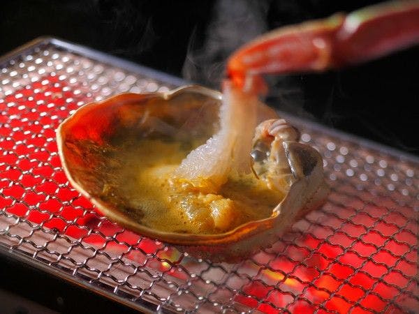 １日８組限定　～間人蟹と地魚料理～　大人の絶景隠れ宿　寿海亭