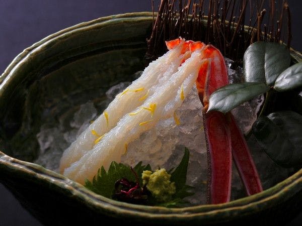 １日８組限定　～間人蟹と地魚料理～　大人の絶景隠れ宿　寿海亭