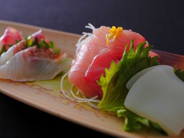 １日８組限定　～間人蟹と地魚料理～　大人の絶景隠れ宿　寿海亭