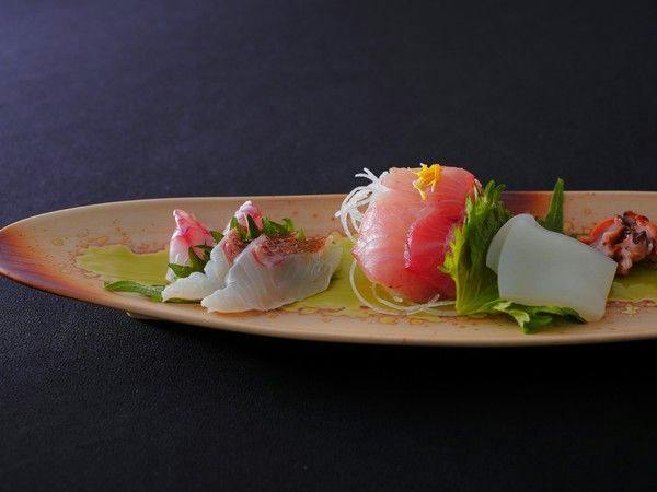 １日８組限定　～間人蟹と地魚料理～　大人の絶景隠れ宿　寿海亭