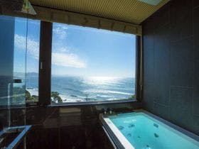 1日8組限定 〜間人蟹と地魚料理〜 大人の絶景隠れ宿 寿海亭