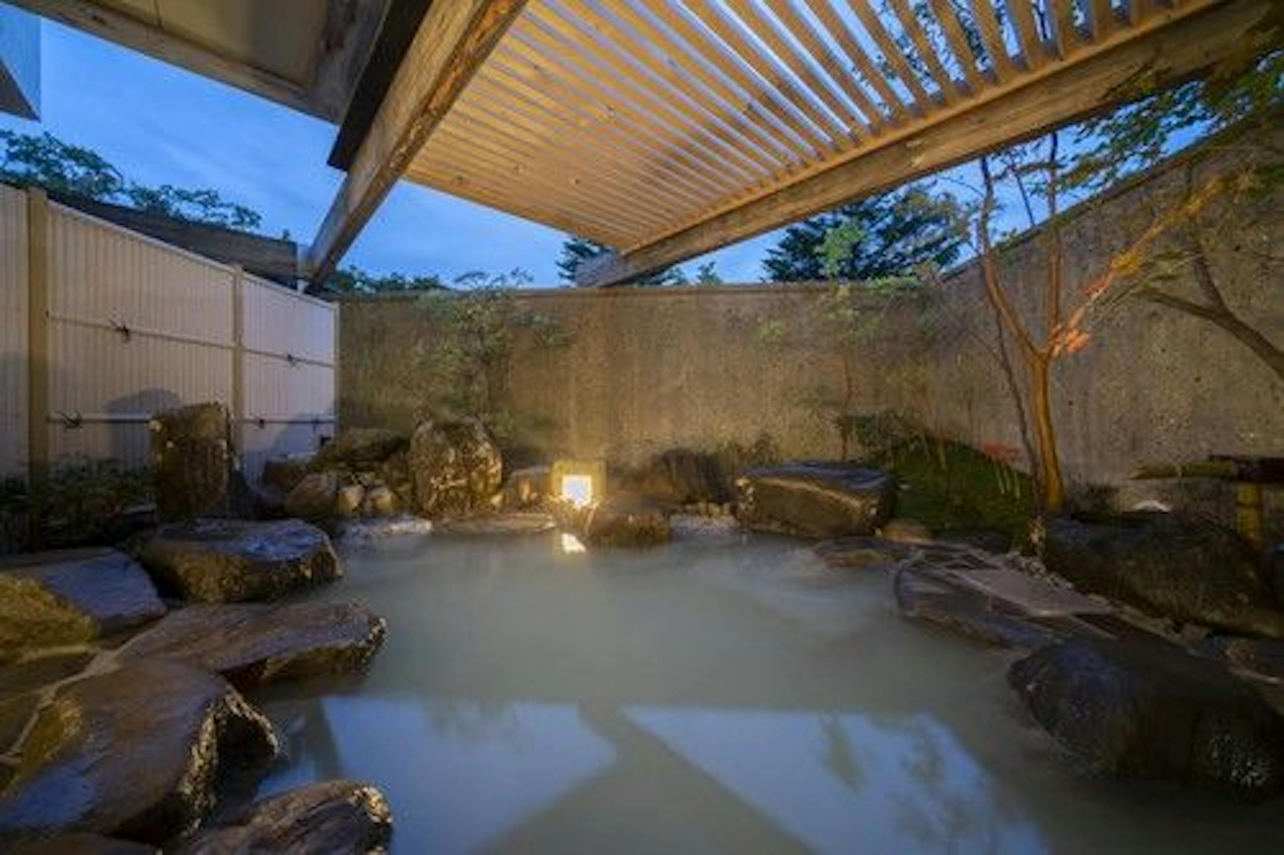 日光中禅寺湖温泉ホテル花庵