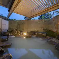 大浴場露天風呂/源泉かけ流し硫黄泉