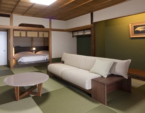 和洋室13畳（ツイン）