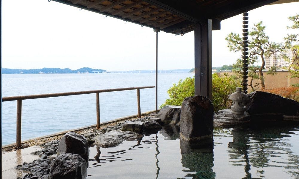 ห้องอาบน้ำกลางแจ้งสำหรับผู้ชาย