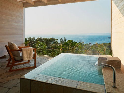 温泉露天風呂付のラナイJRスイート