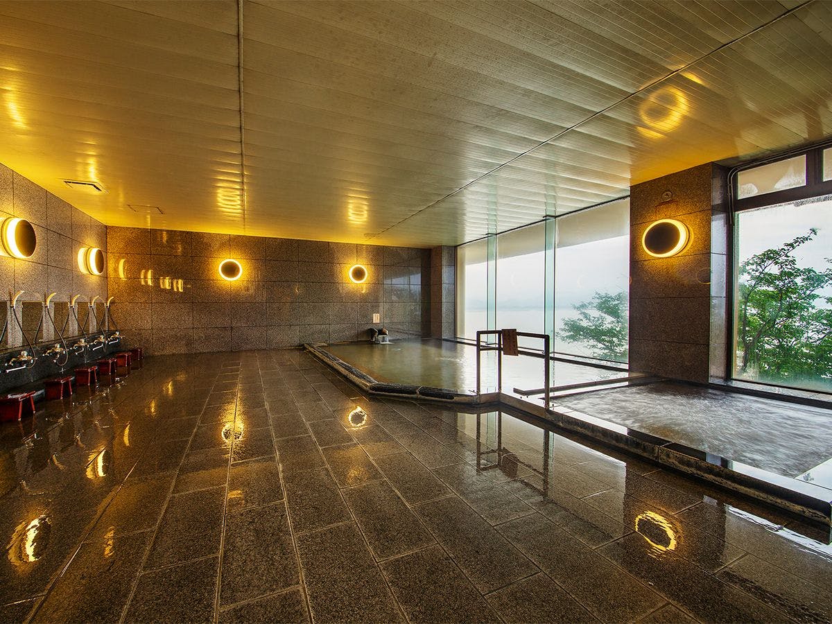 和歌の浦温泉　萬波　MANPA RESORT