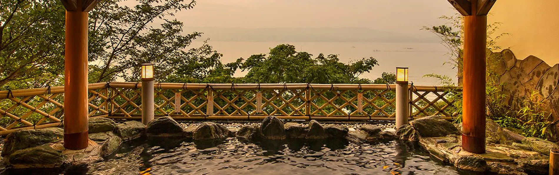 和歌の浦温泉 萬波 MANPA RESORT