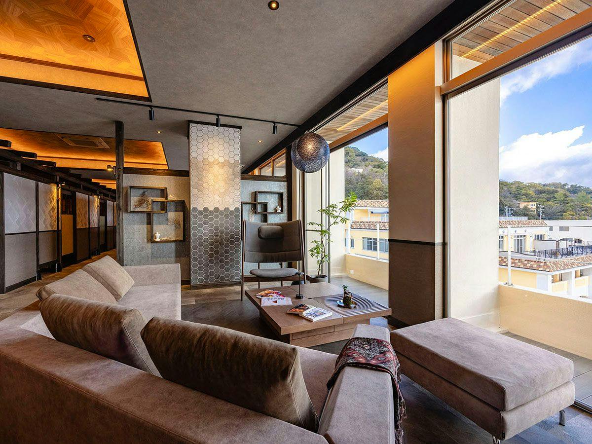 和歌の浦温泉　萬波　MANPA RESORT