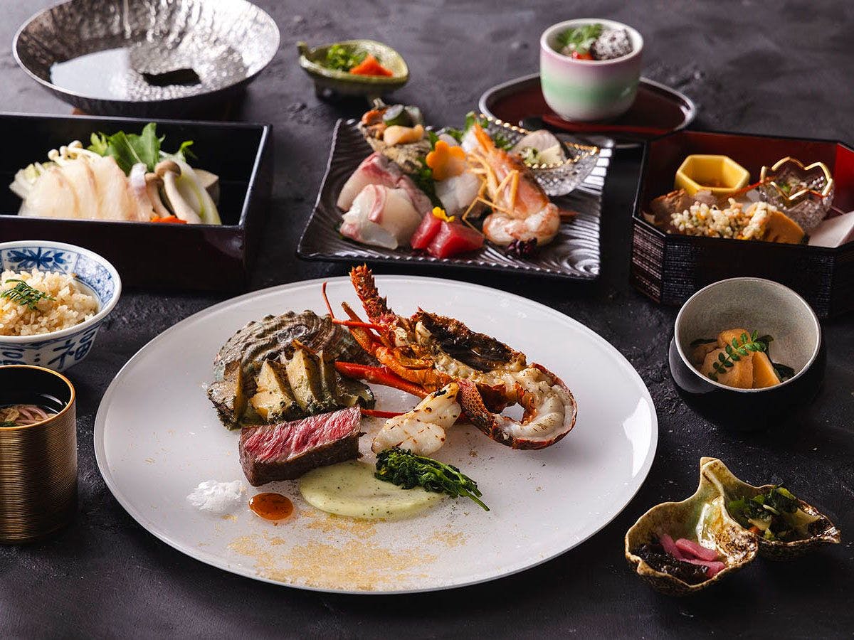 和歌の浦温泉　萬波　MANPA RESORT