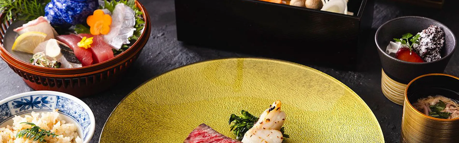 和歌の浦温泉 萬波 MANPA RESORT
