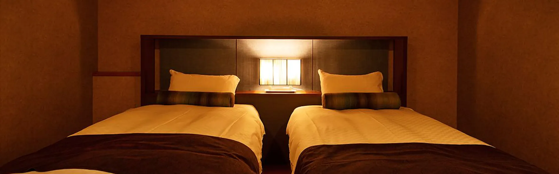 和歌の浦温泉 萬波 MANPA RESORT