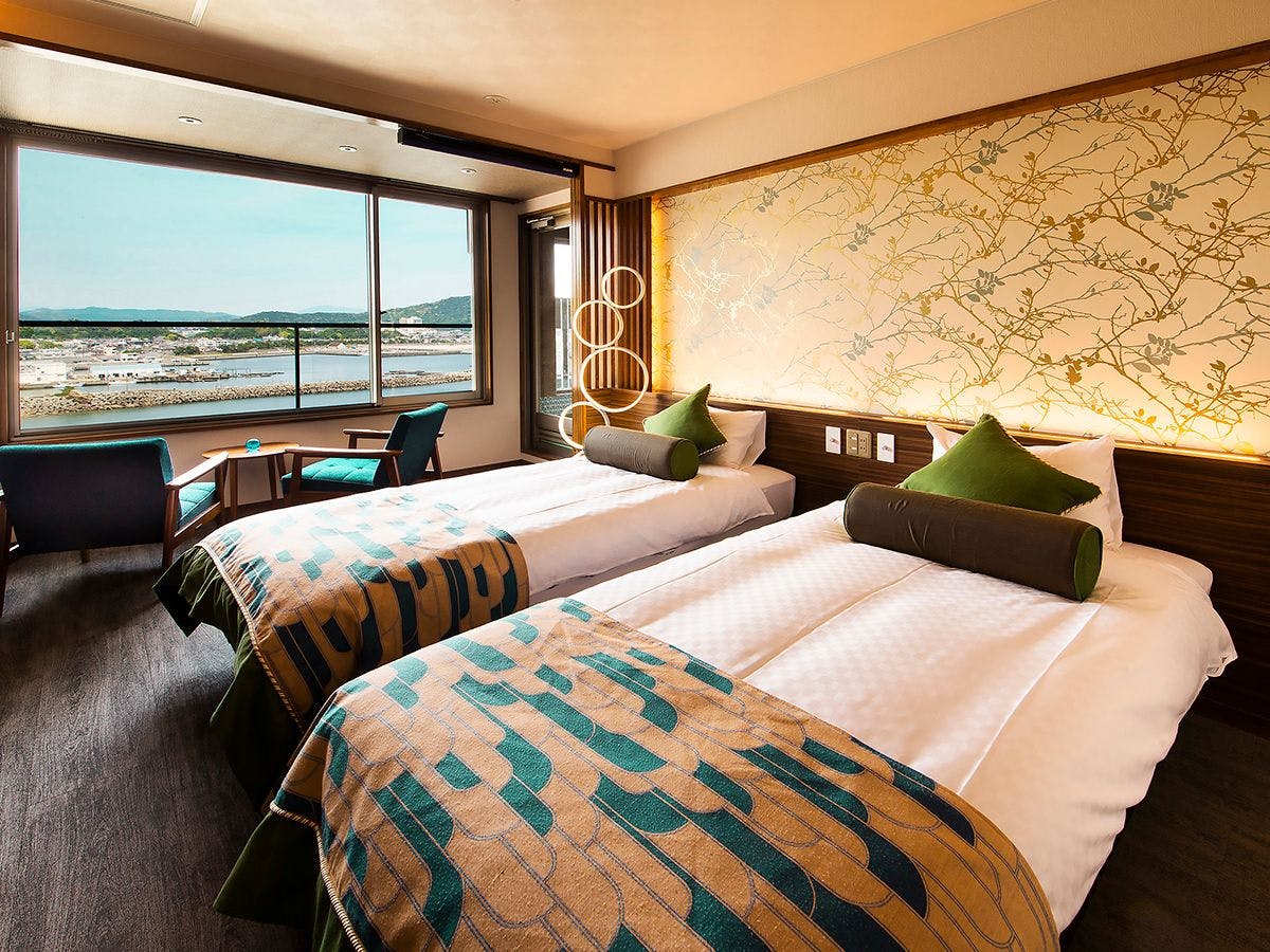 和歌の浦温泉　萬波　MANPA RESORT