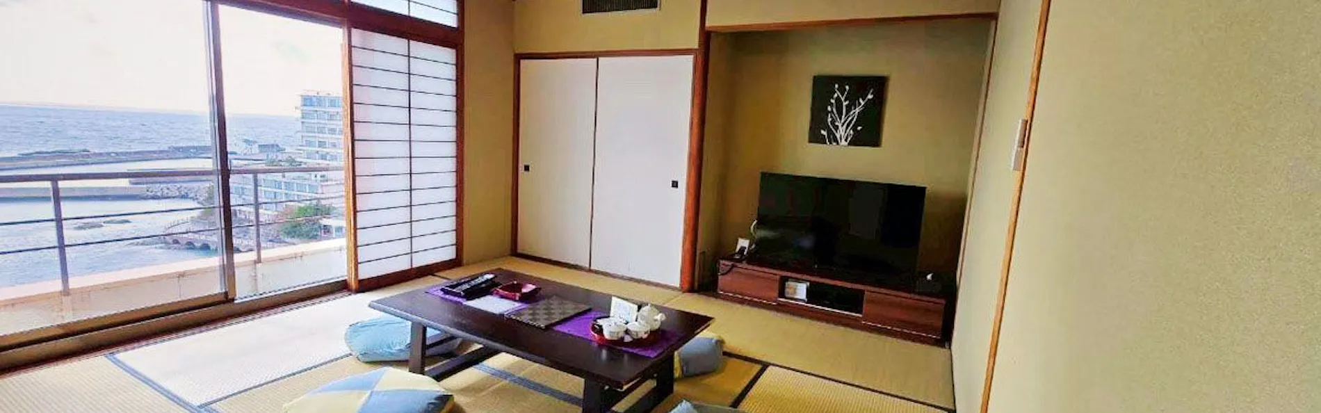 和歌の浦温泉 萬波 MANPA RESORT