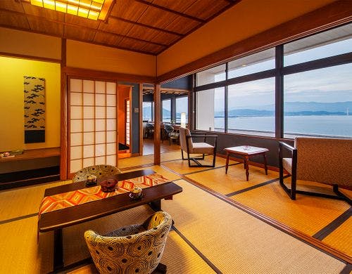 デザイナーズルーム-海の座