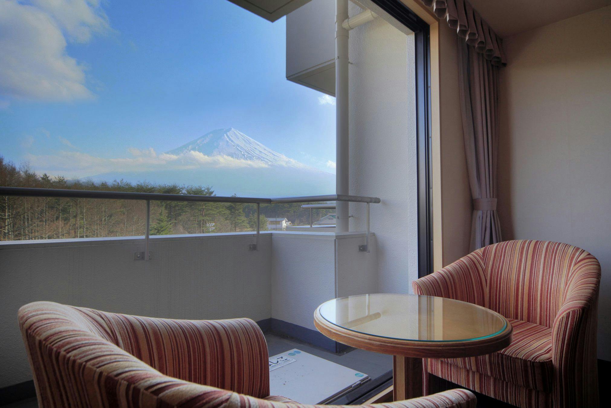 ホテルレジーナ河口湖