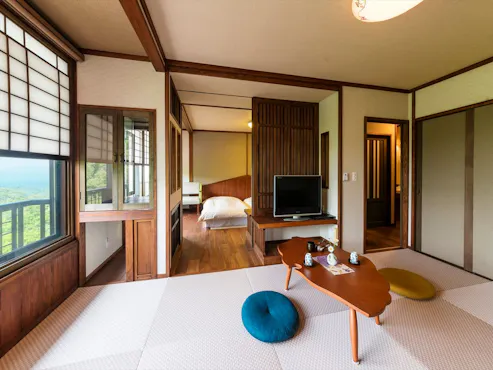 2間続きの新客室