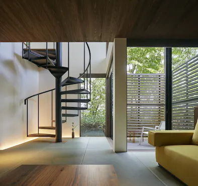 C02 70平米、バルコニー付、メゾネット