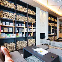 ห้องสมุดเลานจ์