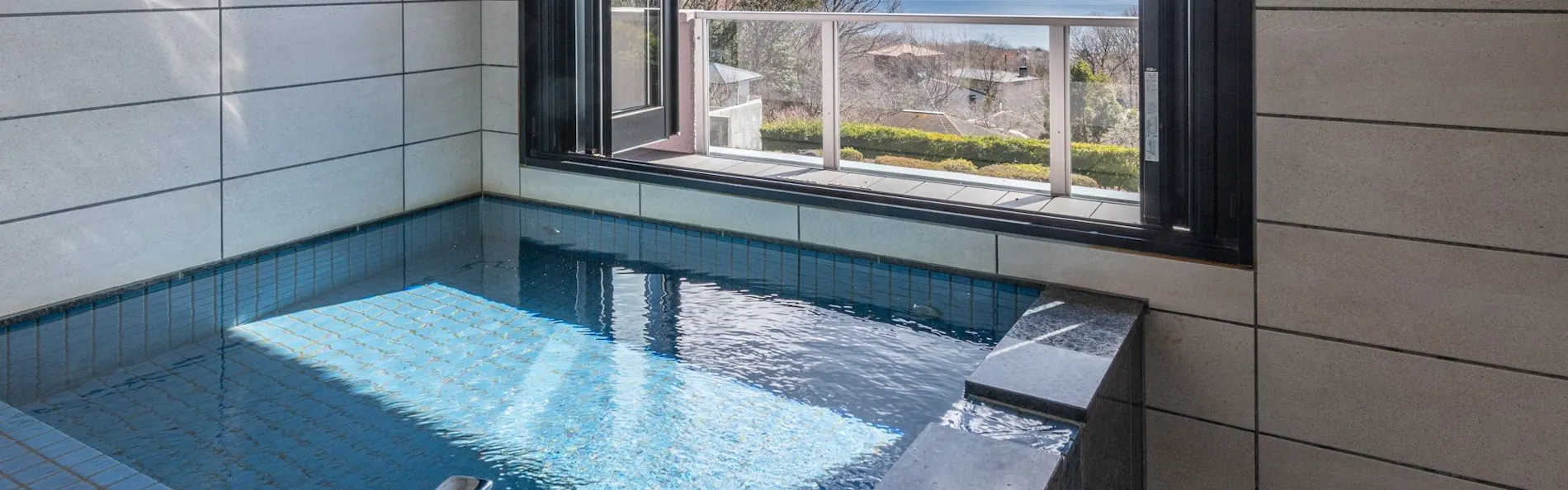 the salon 伊豆高原 Hotels & Resort