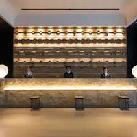 フロントレセプション