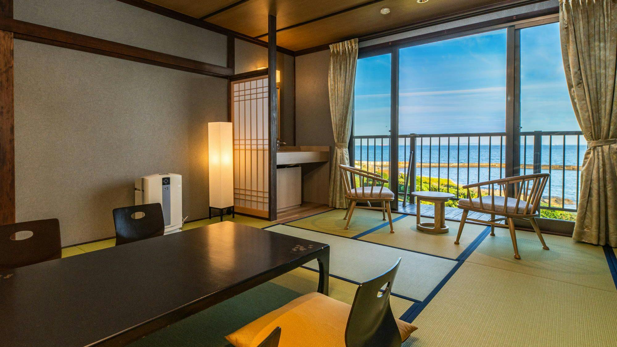 Kamar gaya Jepang 13 tatami dengan pemandangan laut