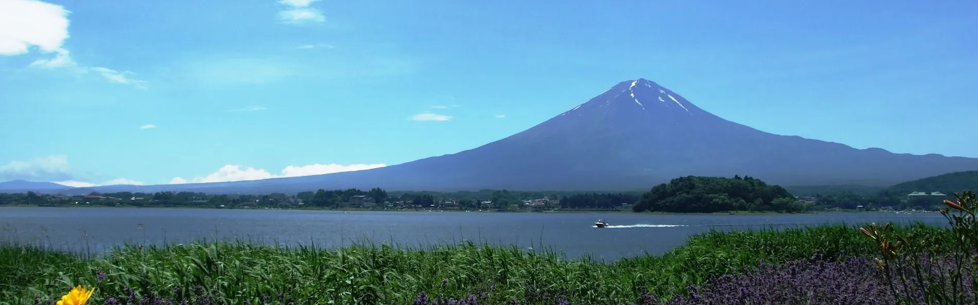 秀峰閣湖月