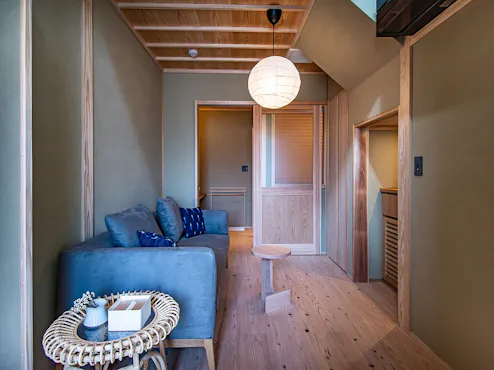 【KOUKOTEI 202号室 (2名定員)】